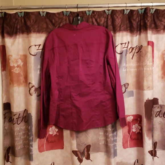Cranberry Colored Top - Picture 2 of 3